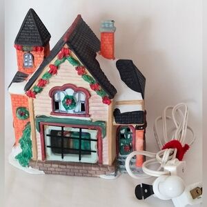 Vintage Long Rich LTD Family Christmas Village Lighted  House